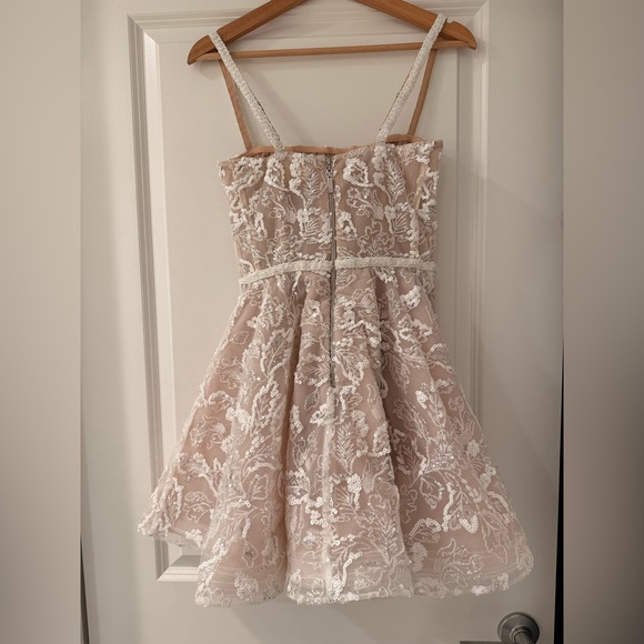 NWOT Bronx and Banco Midnight Bridal Sequin Mini Dress in White - Picture 11 of 15